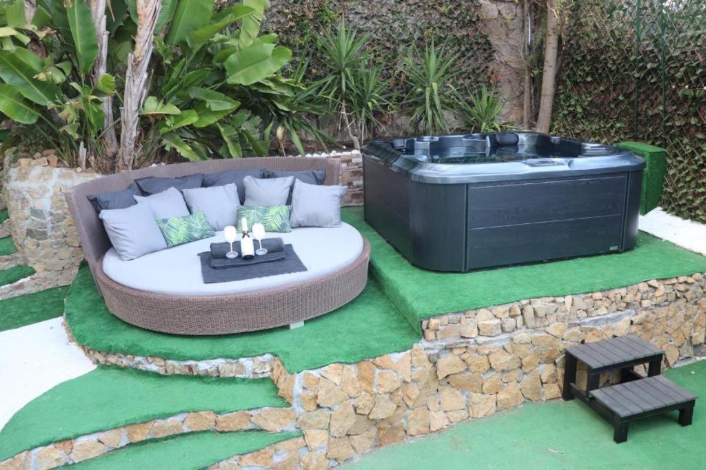 Luxury Jacuzzi Home & Terraces Малага Экстерьер фото